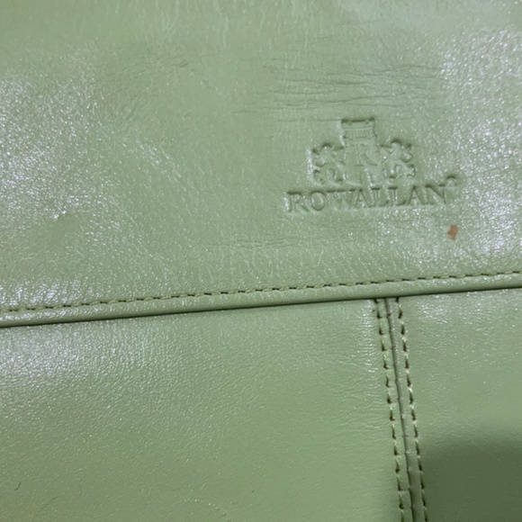 A Vintage Rowallan of Scotland Lime iPad/Clutch Leather Carrier - Picture 4 of 5